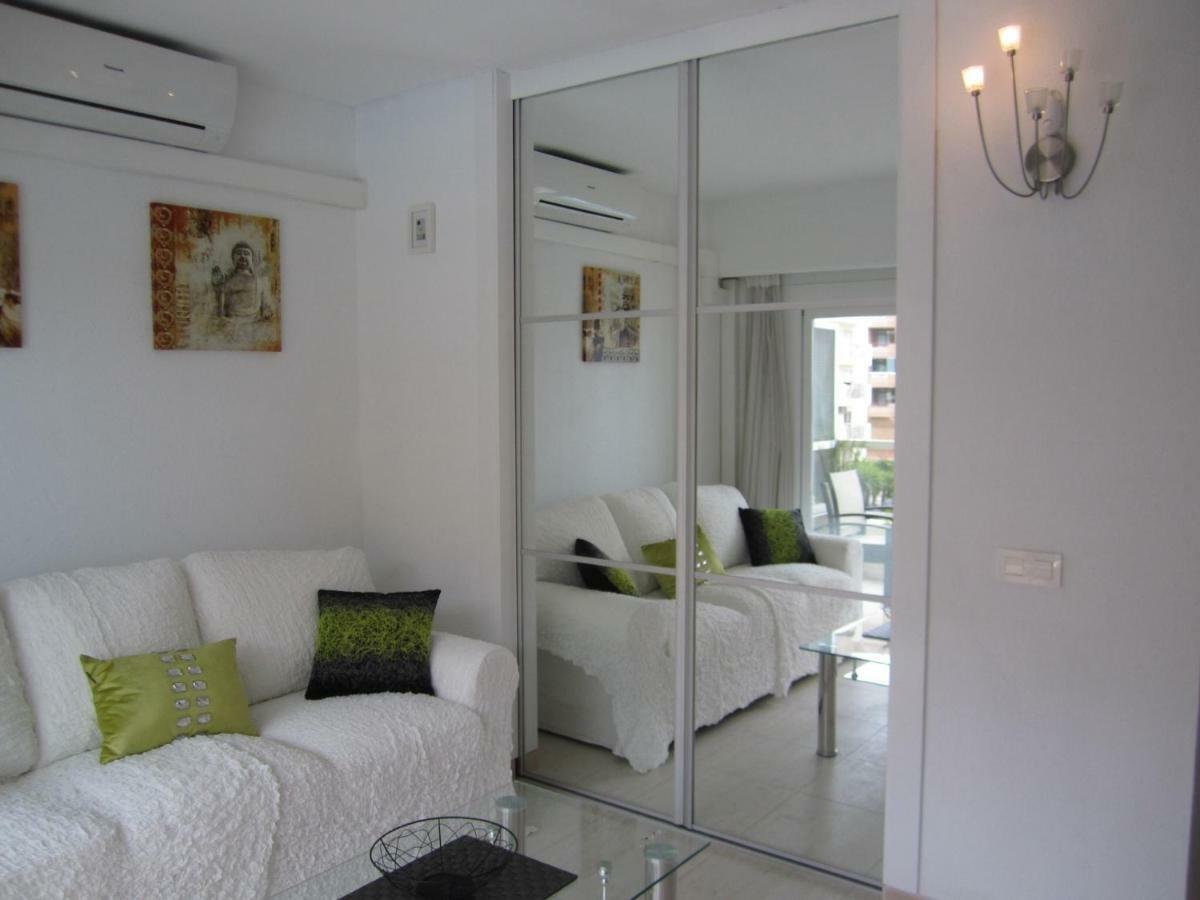 Hotel Apartamento Pyr Fuengirola Private Sunny Pool Side Εξωτερικό φωτογραφία
